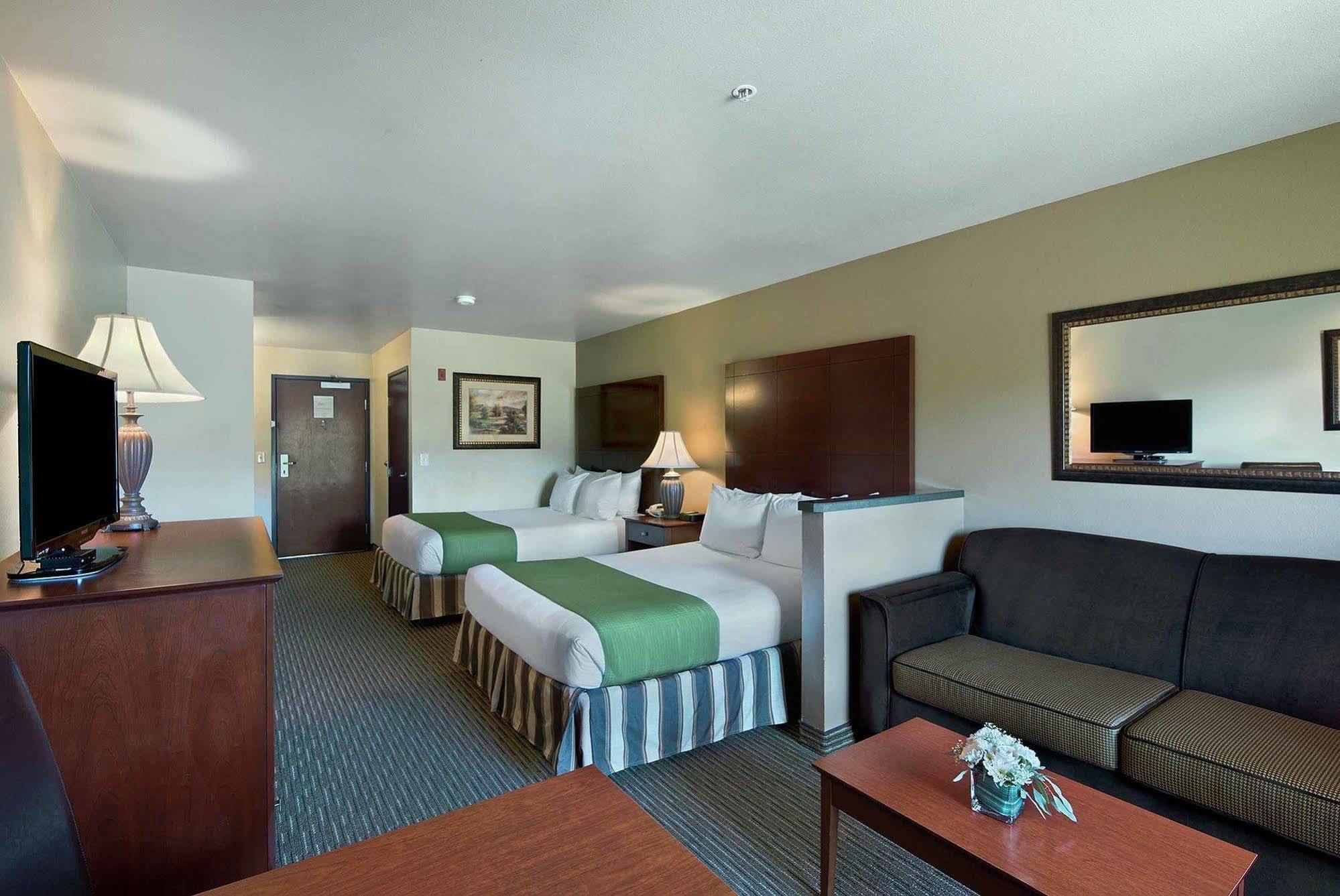 Oxford Suites Γιακίμα Εξωτερικό φωτογραφία